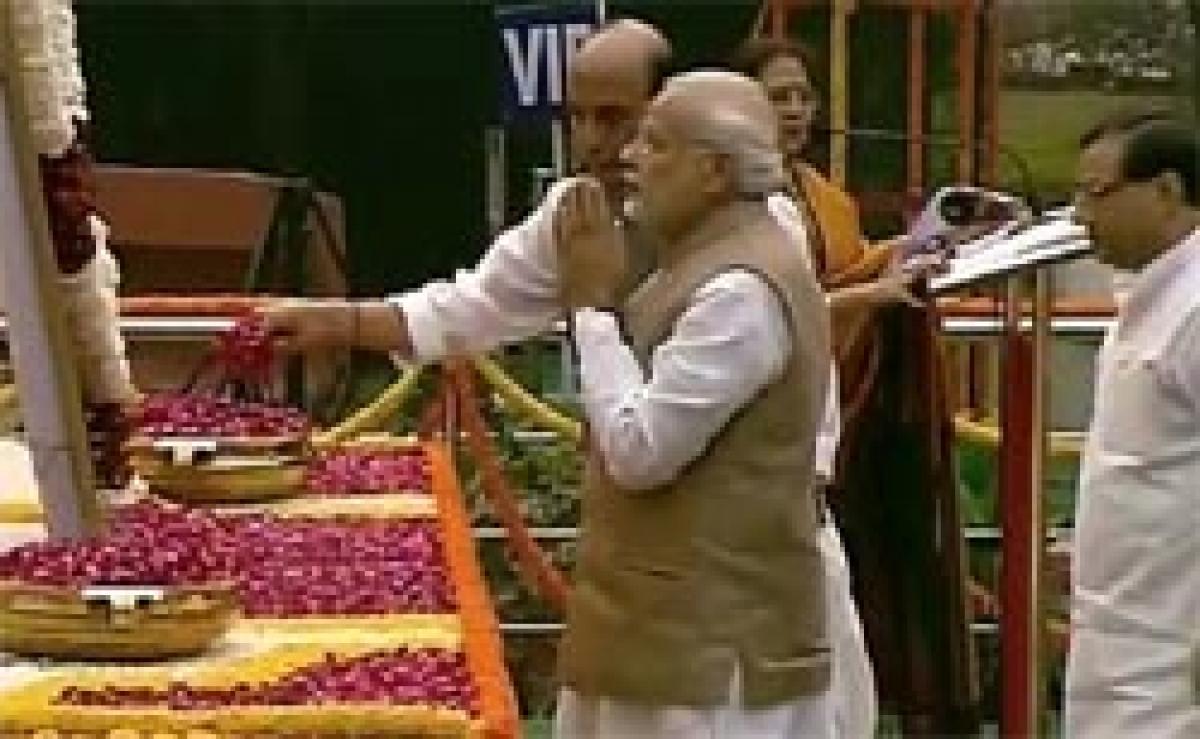 Modi says Sardar Patel contribution for india unity cannot be forgotten